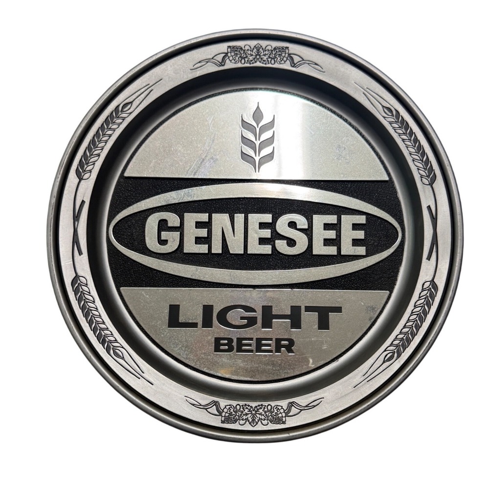 Vintage Genesee Light Beer Round Plastic Bar Sign 16 Inch KCS Industries NY